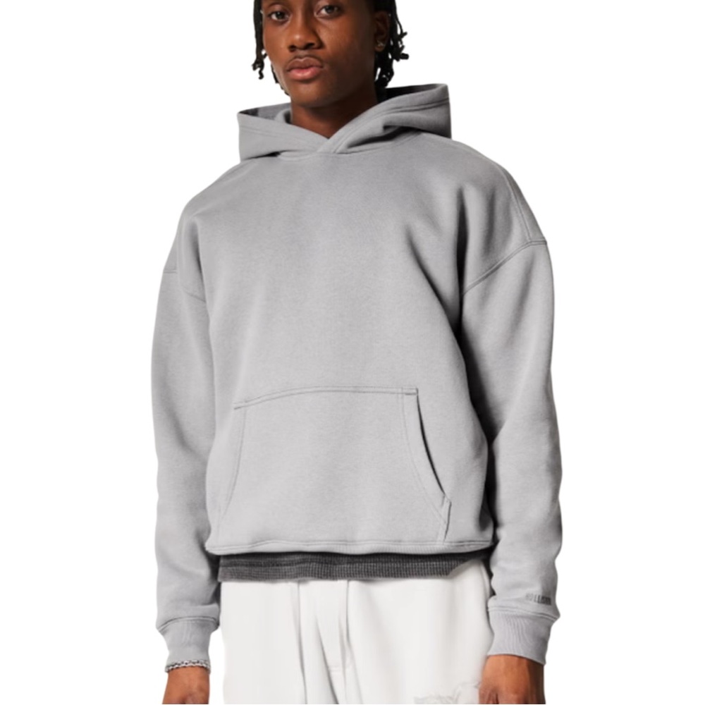 Hollister Men's Feel Good Boxy Grey Hoodie NWT Size S - Picture 2 of 5